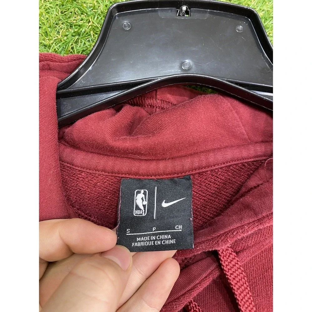 Nike shop confidence